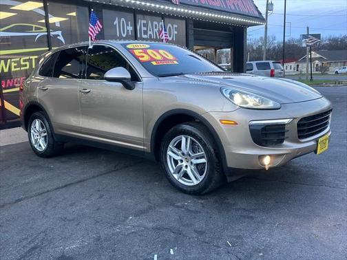 2016 Porsche Cayenne Base