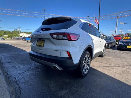 2022 Ford Escape SEL