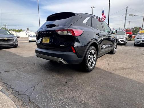 2020 Ford Escape SEL