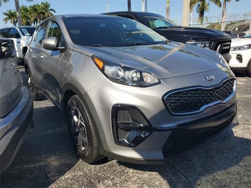 2022 Kia Sportage LX