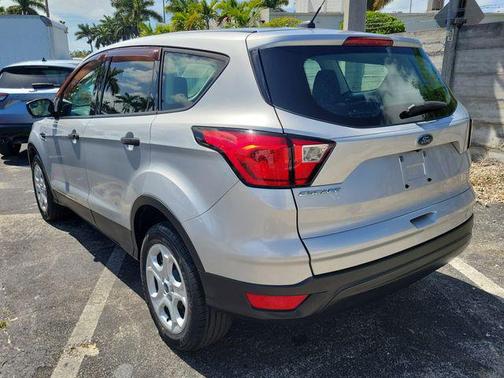 INGOT SILVER METALLIC 2019 Ford Escape S