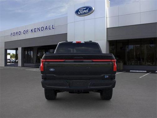 2025 Ford F-150 Lightning Platinum