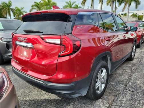 2024 GMC Terrain SLE