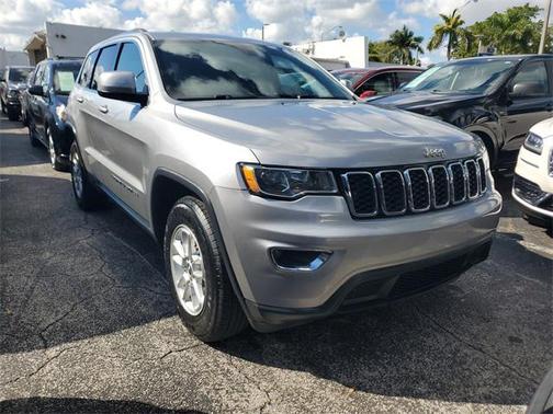 2018 Jeep Grand Cherokee Laredo E