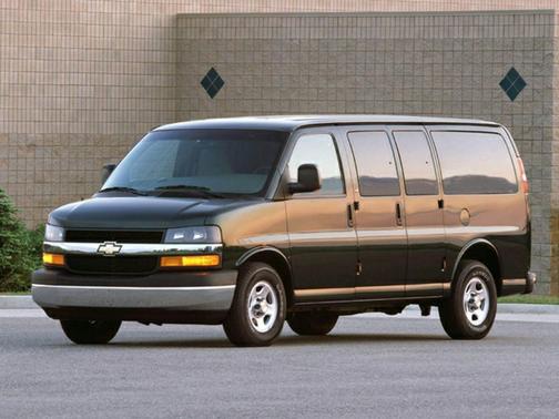 2005 Chevrolet Express 3500 Base