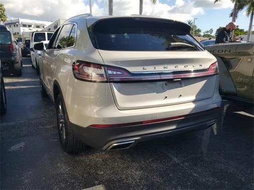 2023 Lincoln Nautilus Standard