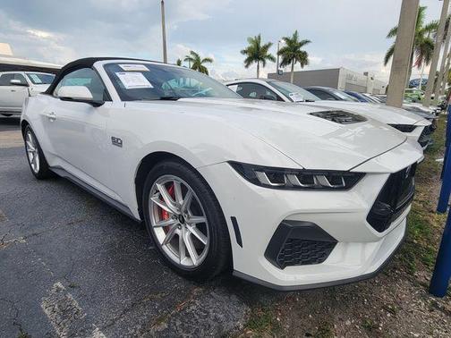 OXFORD WHITE 2024 Ford Mustang GT Premium
