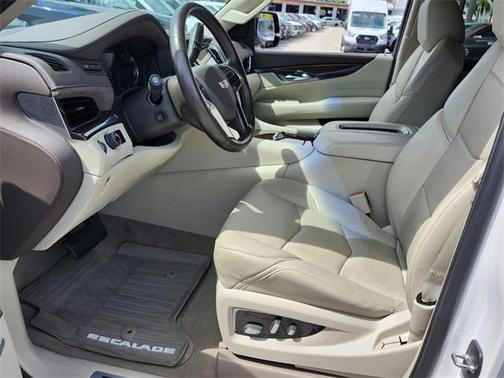 2016 Cadillac Escalade ESV Premium