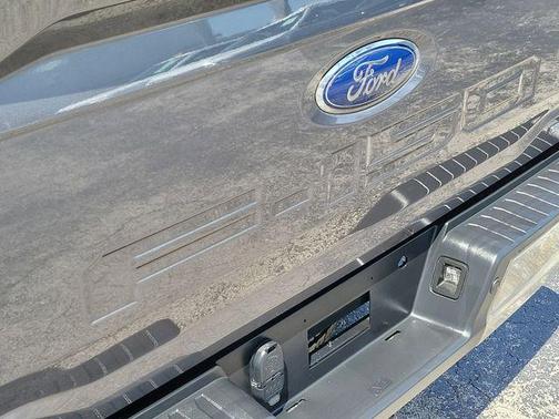 CARBONIZED GRAY METALLIC 2021 Ford F-150 Lariat