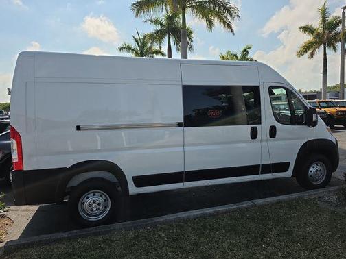 Bright White Clearcoat 2023 RAM ProMaster 2500 High Roof