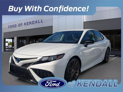 2023 Toyota Camry SE