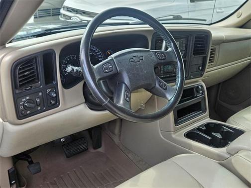 2005 Chevrolet Suburban 1500 LT