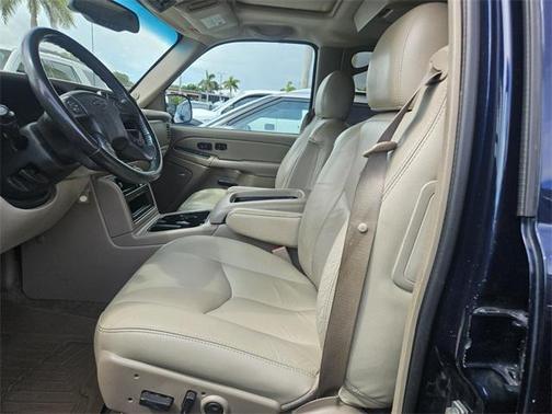 2005 Chevrolet Suburban 1500 LT