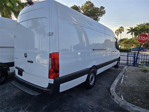 2023 Mercedes-Benz Sprinter 2500 High Roof