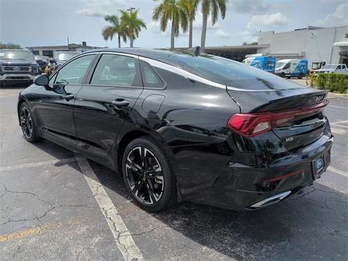 2023 Kia K5 GT-Line