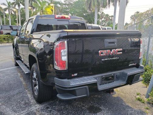 Onyx Black 2021 GMC Canyon AT4