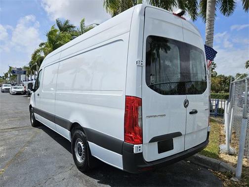 2023 Mercedes-Benz Sprinter 2500 High Roof