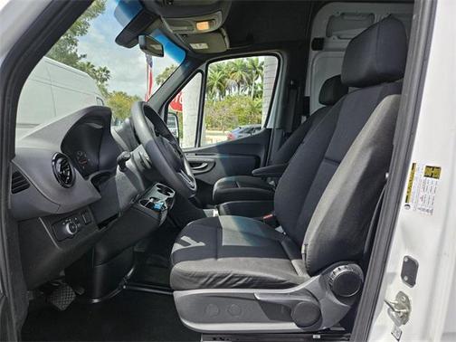 2023 Mercedes-Benz Sprinter 2500 High Roof