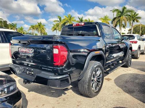 2023 GMC Canyon Denali