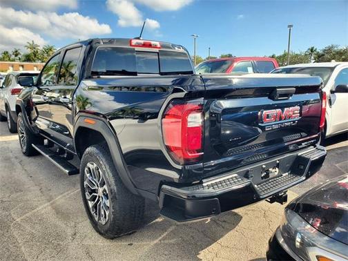 2023 GMC Canyon Denali
