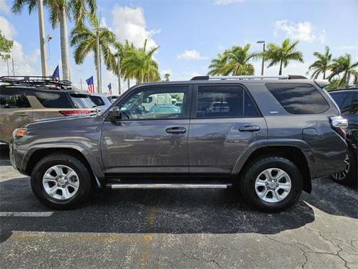 2020 Toyota 4Runner SR5