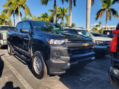 2024 Chevrolet Colorado WT