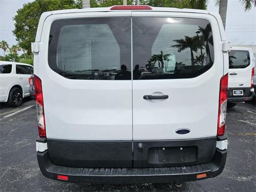 2021 Ford Transit-250 Base