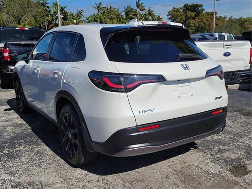 2023 Honda HR-V 2WD Sport