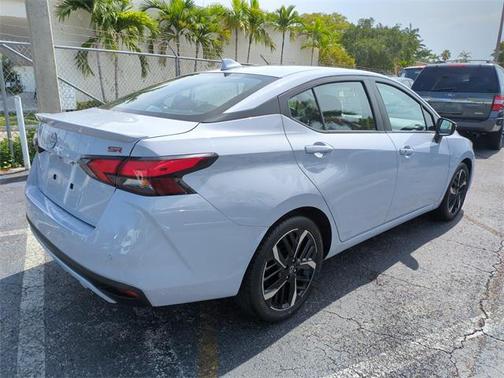 2023 Nissan Versa 1.6 S