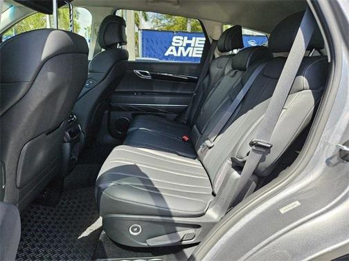 2022 Genesis GV80 2.5T