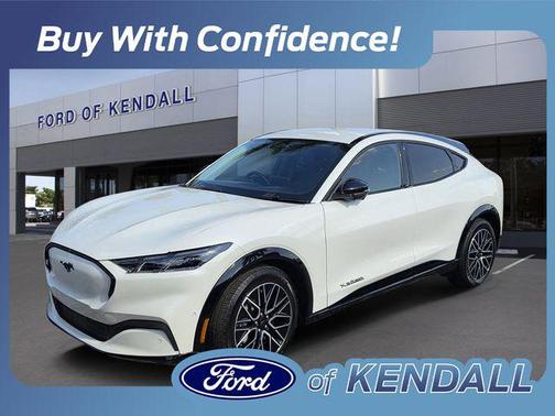 STAR WHITE MET TRI-COAT 2024 Ford Mustang Mach-E Premium
