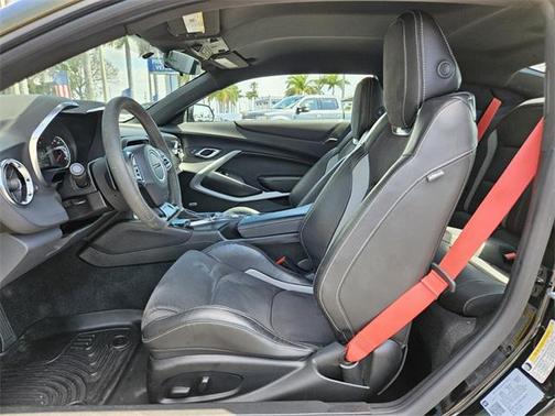 2023 Chevrolet Camaro RWD Coupe LT1