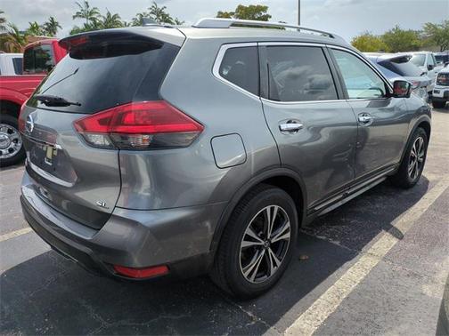 2018 Nissan Rogue SL