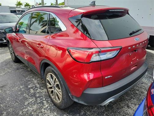2022 Ford Escape SEL