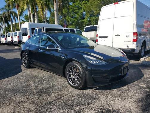 2019 Tesla Model 3 Mid Range
