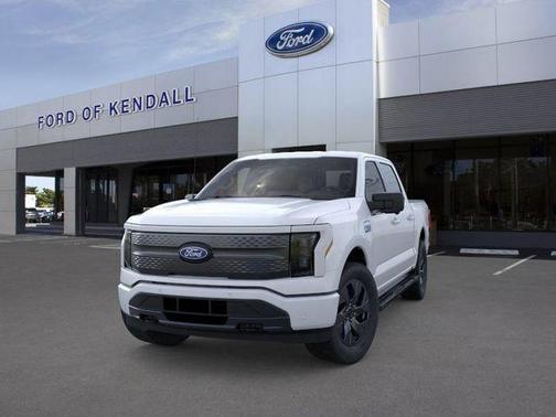 2025 Ford F-150 Lightning Flash