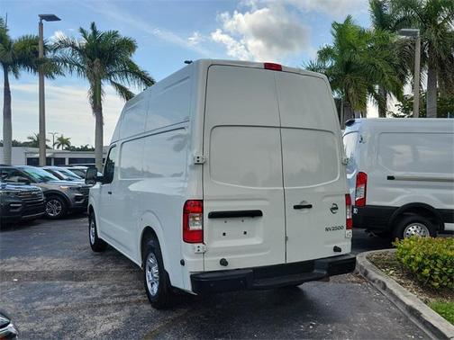 2021 Nissan NV Cargo NV2500 HD SV V6