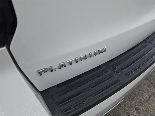 2024 Ford Expedition Platinum