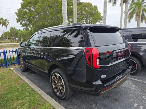 2025 Ford Expedition King Ranch