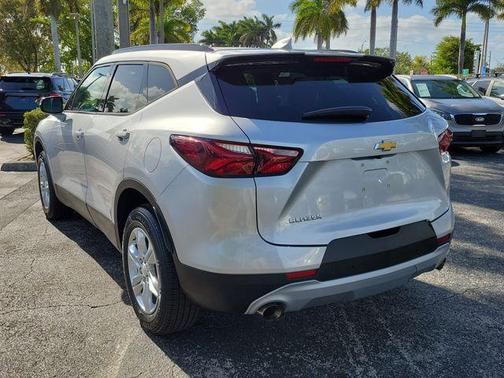 Silver Ice Metallic 2021 Chevrolet Blazer 1LT