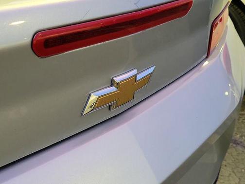 Silver Ice Metallic 2017 Chevrolet Camaro 1LS
