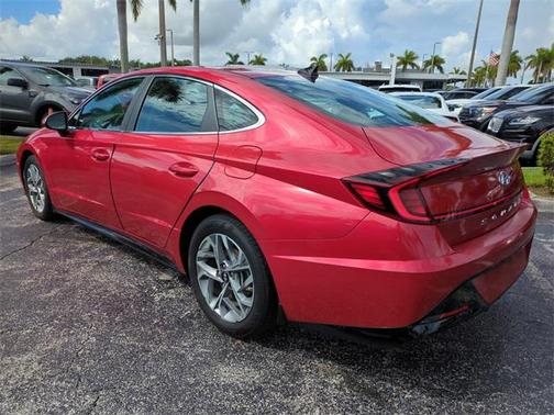 2021 Hyundai SONATA SEL