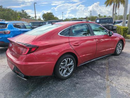 2021 Hyundai SONATA SEL