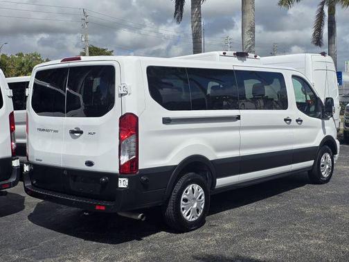 2024 Ford Transit-350 XLT