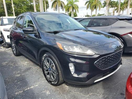 2020 Ford Escape SEL