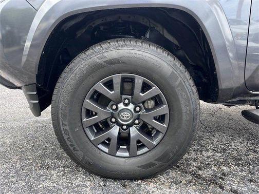 2021 Toyota Tacoma SR5