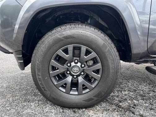 2021 Toyota Tacoma TRD Sport