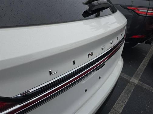 2023 Lincoln Nautilus Standard