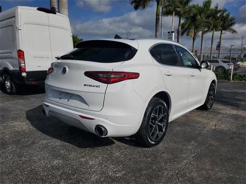 2021 Alfa Romeo Stelvio Ti