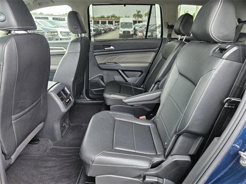 2023 Volkswagen Atlas 2.0T SE w/Technology